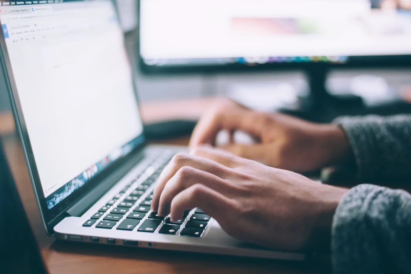 Professional Spanish-language website with localised copywriting for conversion